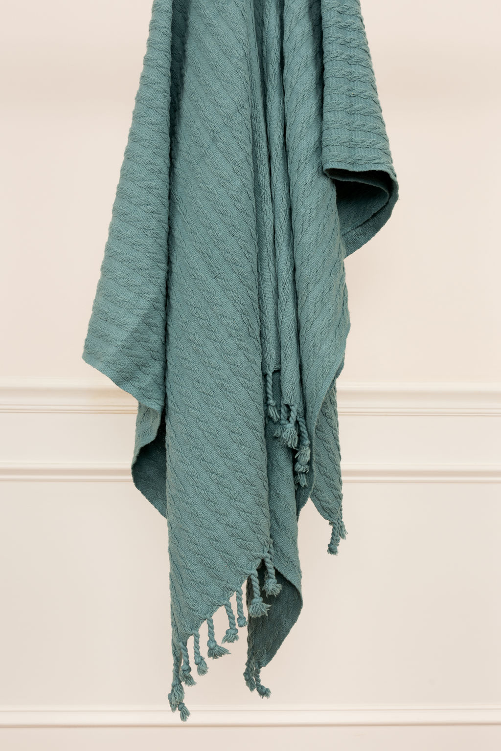 Preview image for Rizzy Home 50In. X 60In. Throw