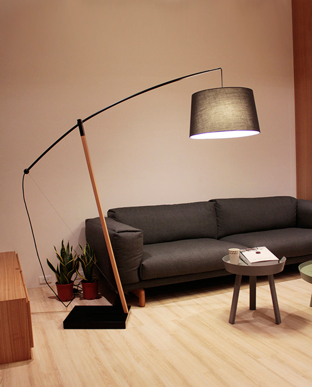 Archer Mega Floor Lamp