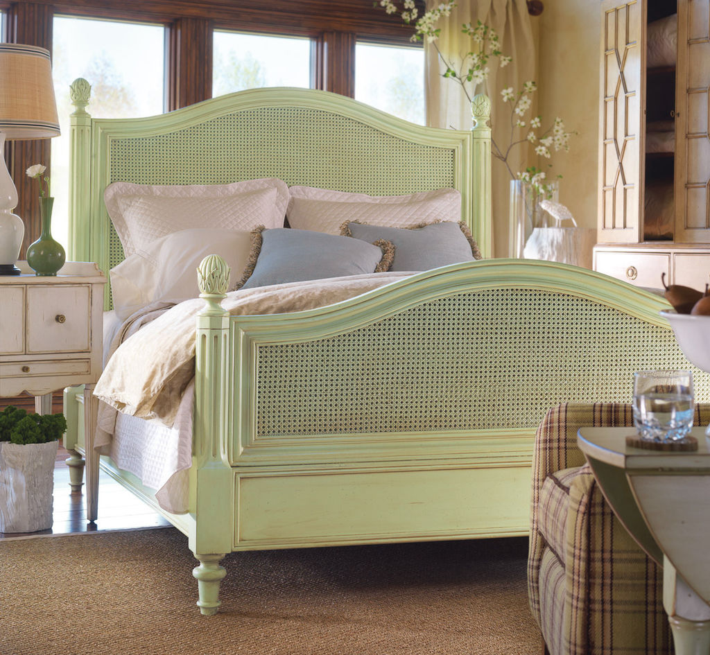 Frenchtown Platform Bed-King