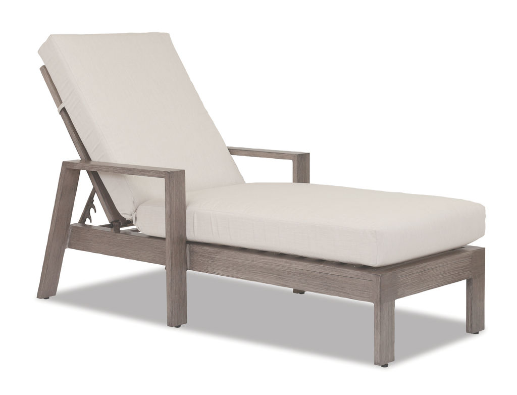 Preview image for Laguna Chaise Lounge