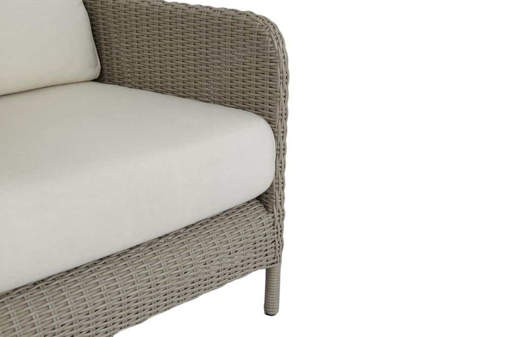 Manhattan Club Chair