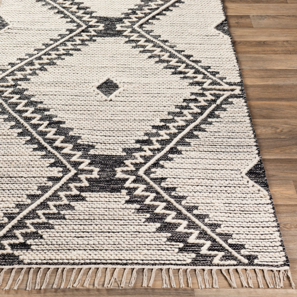 2' X 3' Rug, Black/Cream