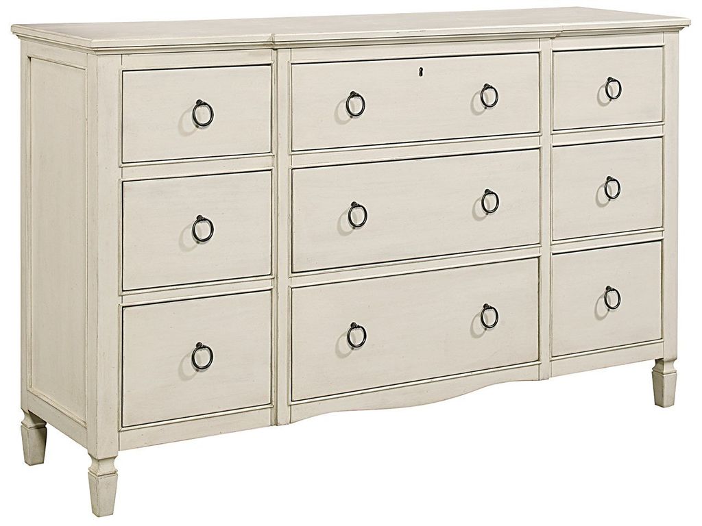 Preview image for Nine Drawer Dresser