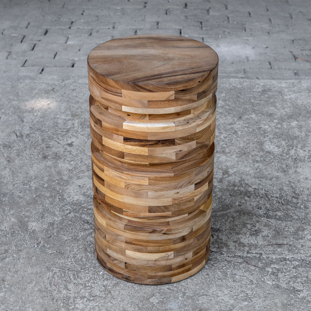 Round Drink Table