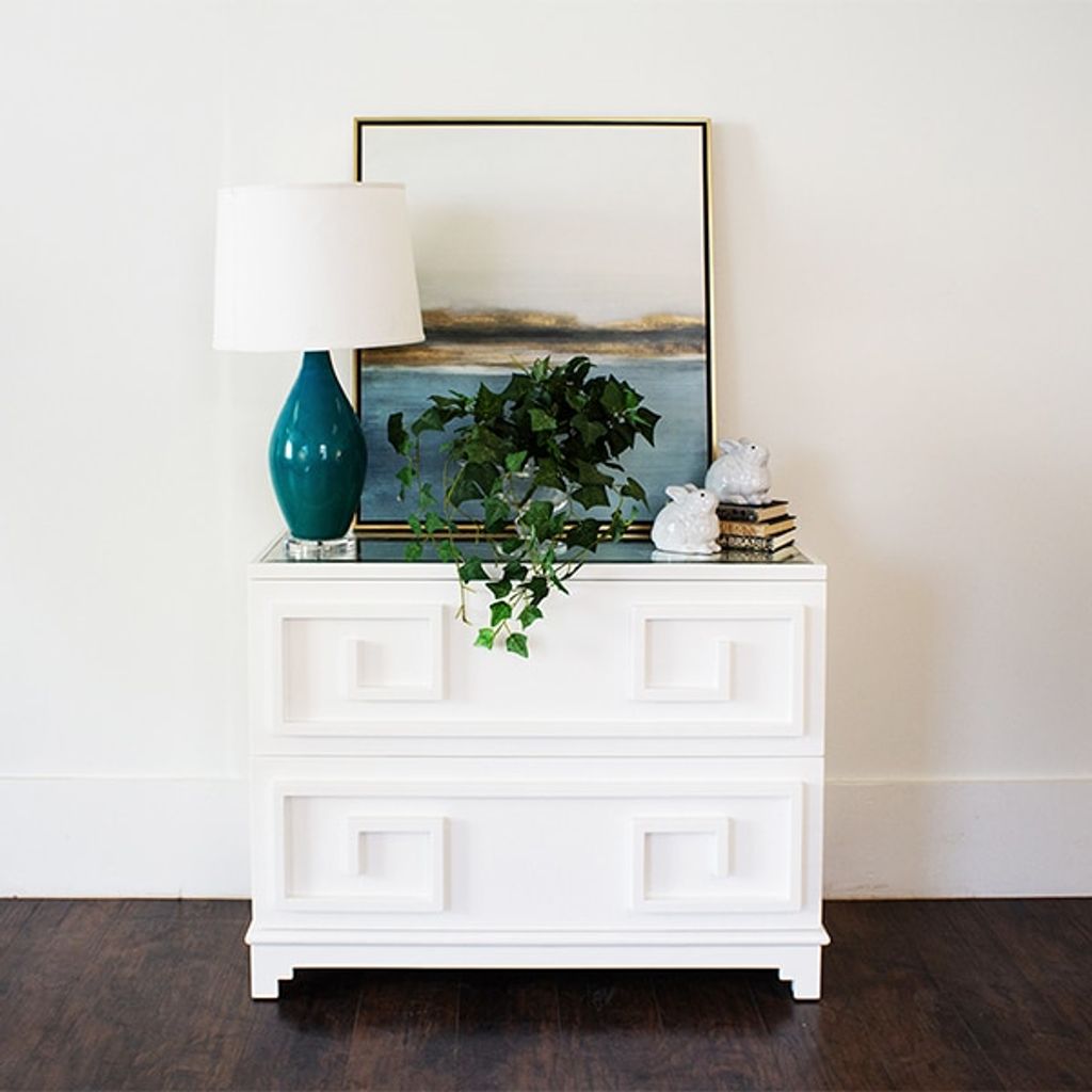 Wrenfield Wh, Oriental 2 Drwr Chest